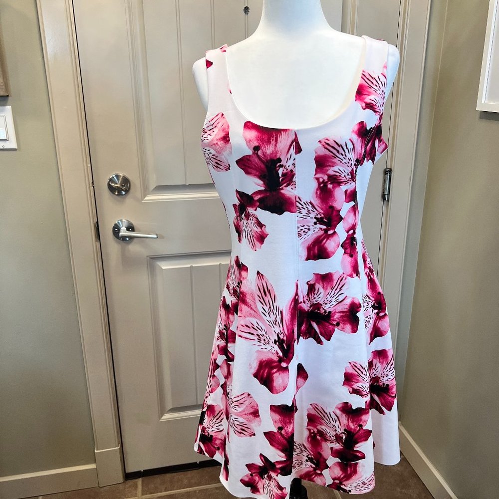 Le Chateau Ladies Dress